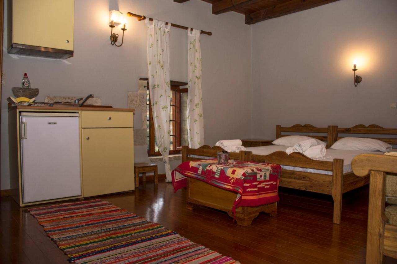 Stamatogiannis Traditional Apartments Kalivianí Eksteriør bilde