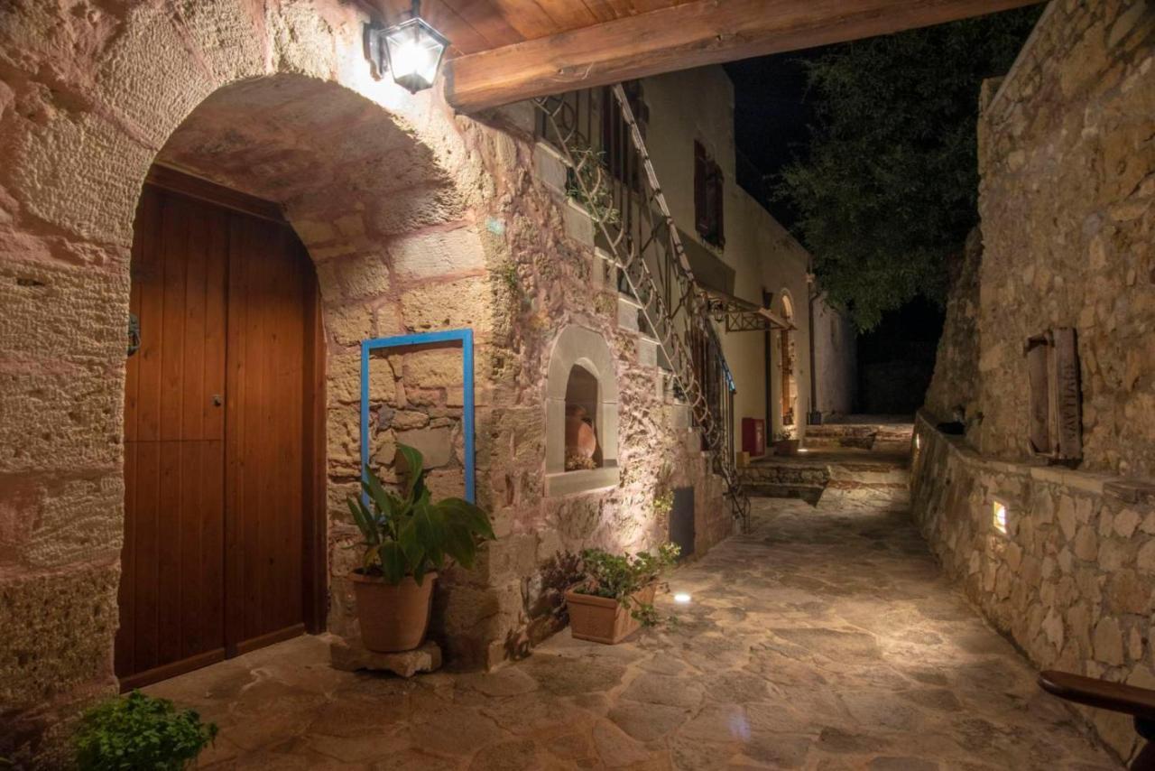 Stamatogiannis Traditional Apartments Kalivianí Eksteriør bilde